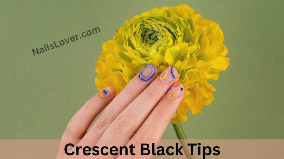 Crescent Black